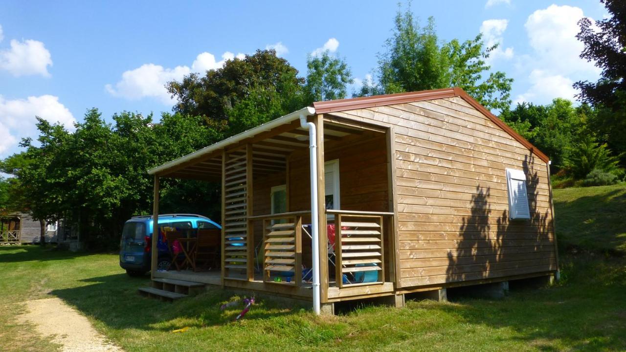 Camping Les Terrasses De Dordogne Rouffignac Saint-Cernin Esterno foto
