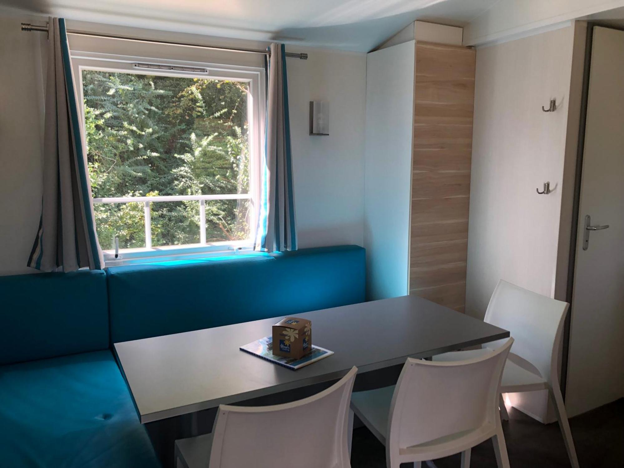 Camping Les Terrasses De Dordogne Rouffignac Saint-Cernin Esterno foto