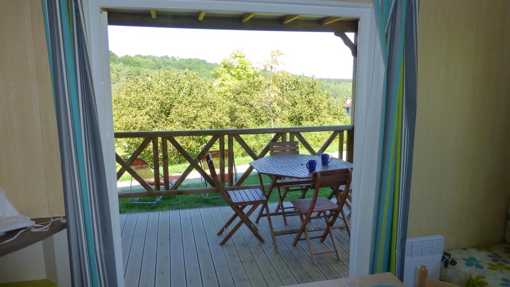 Camping Les Terrasses De Dordogne Rouffignac Saint-Cernin Camera foto